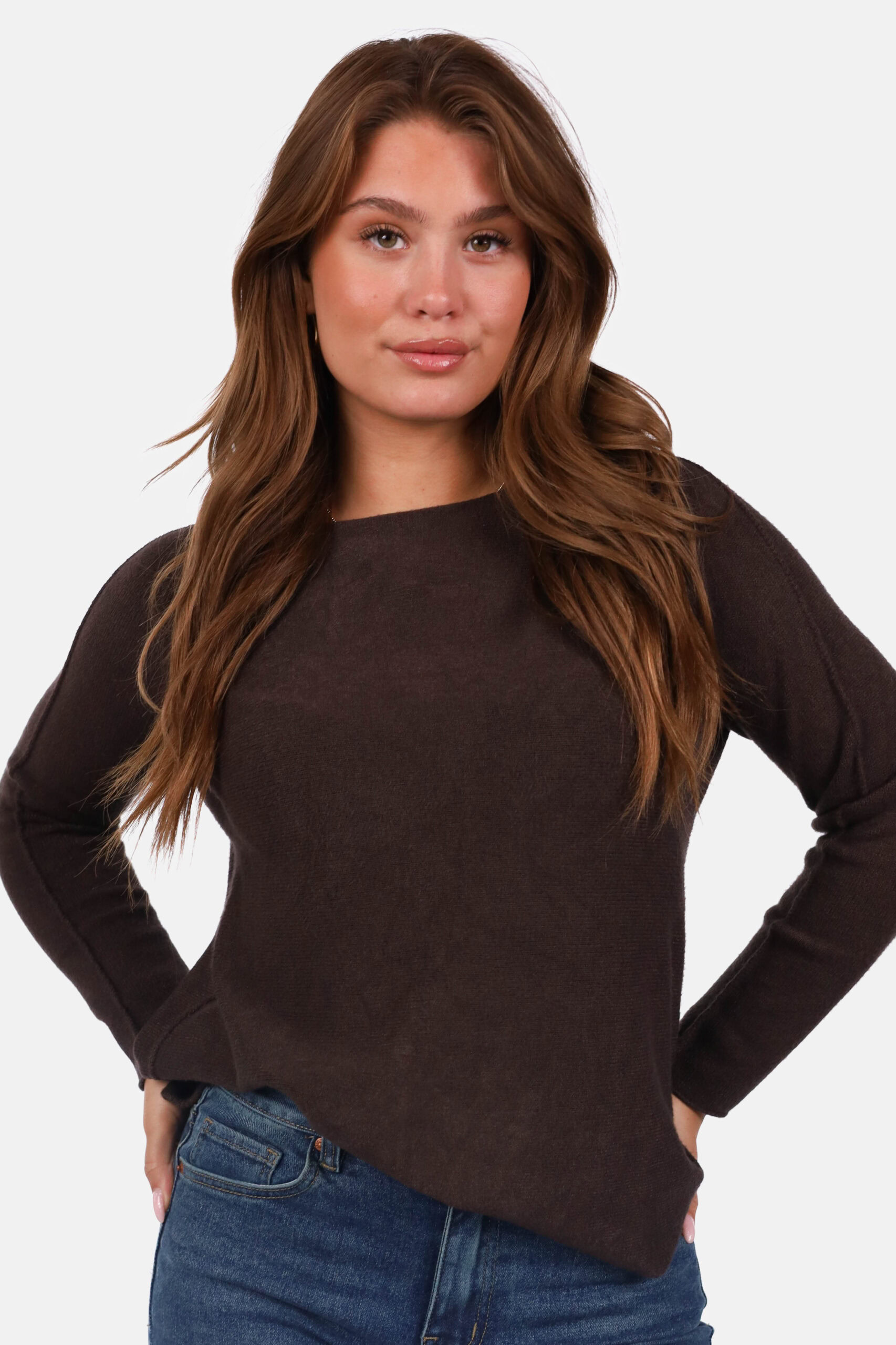 Gebreide trui met boothals bruin