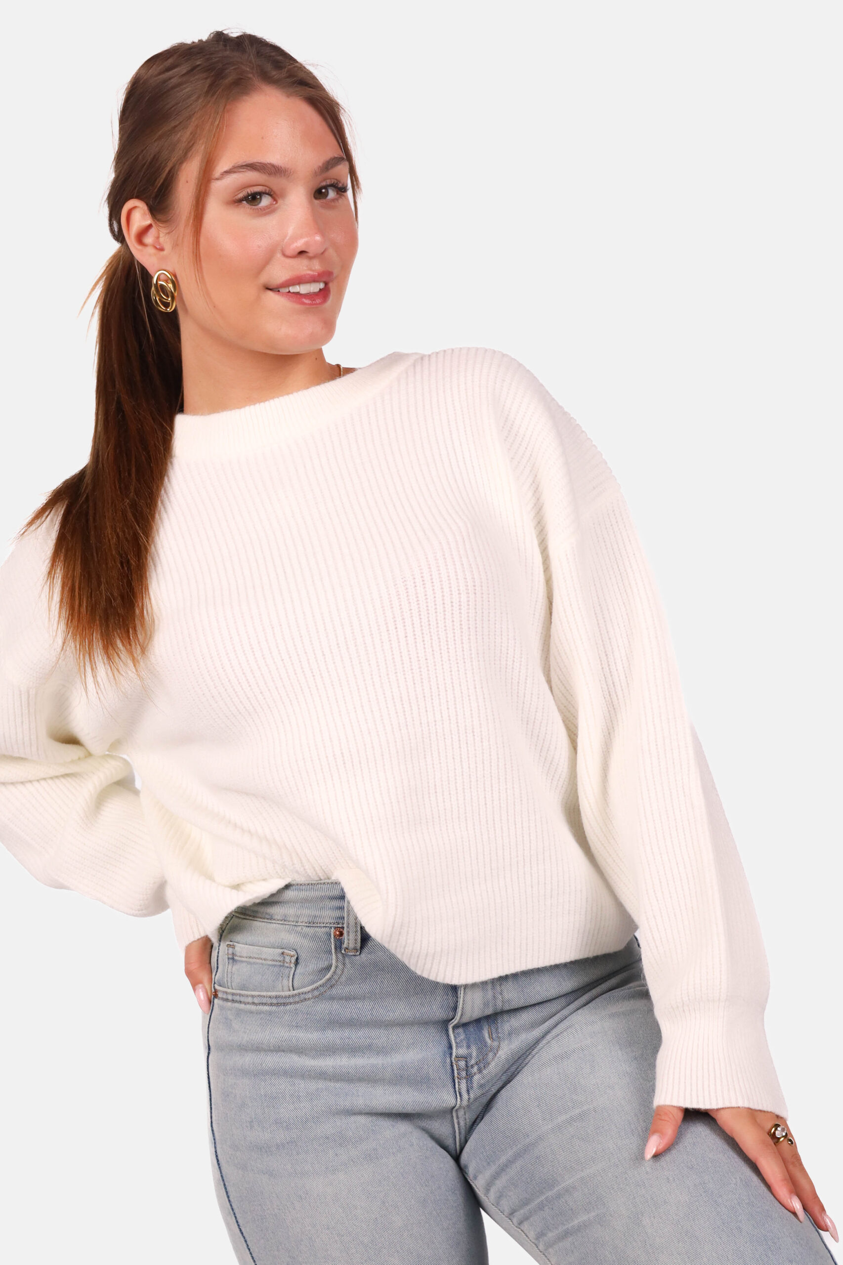 Gebreide trui met ronde hals wit