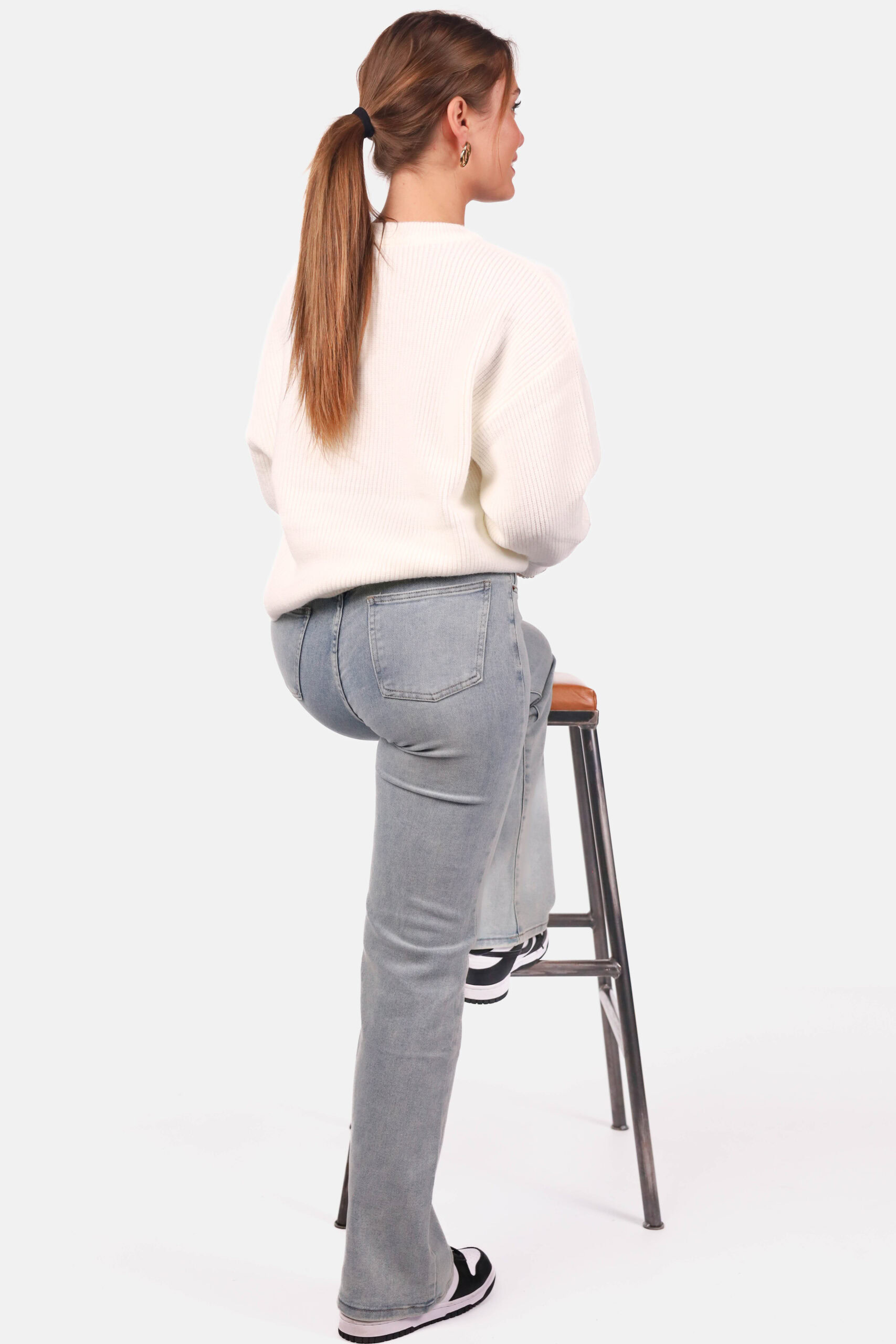 Gebreide trui met ronde hals wit - Afbeelding 5