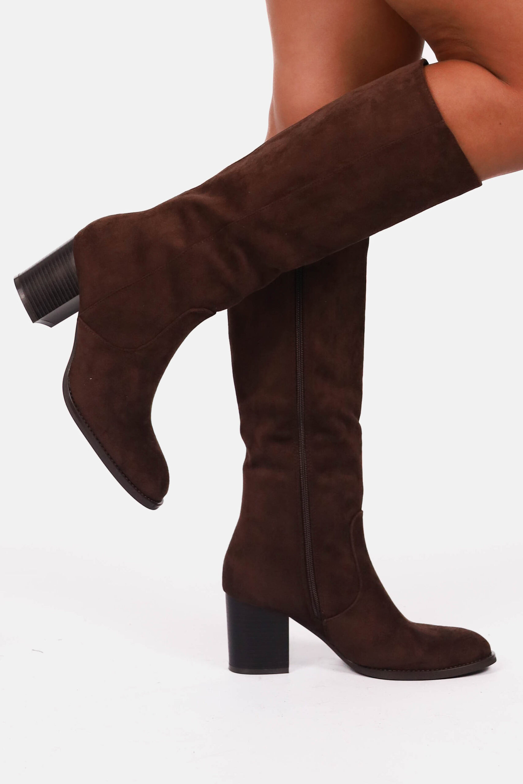 Hoge laarzen met blokhak suèdelook bruin