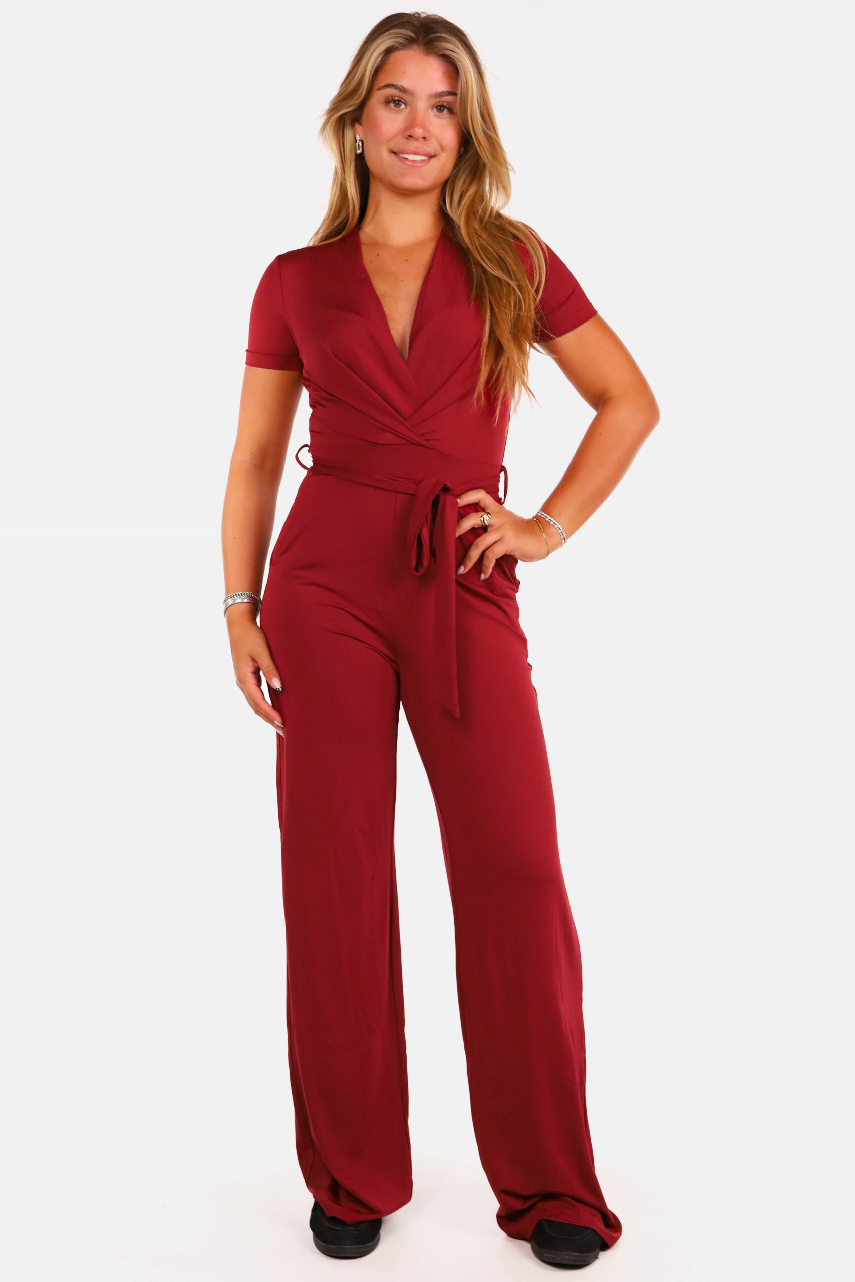 Jumpsuit met strikceintuur bordeaux