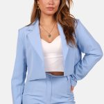 Korte blazer met moderne pasvorm lichtblauw