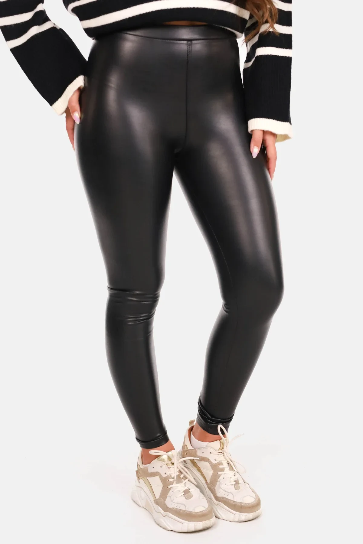Leatherlook glans legging zwart