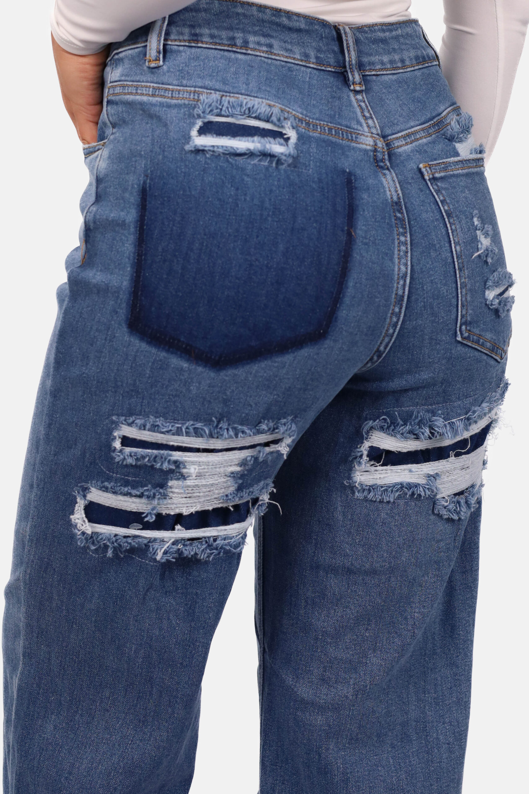Loose straight jeans met destroyed details blauw