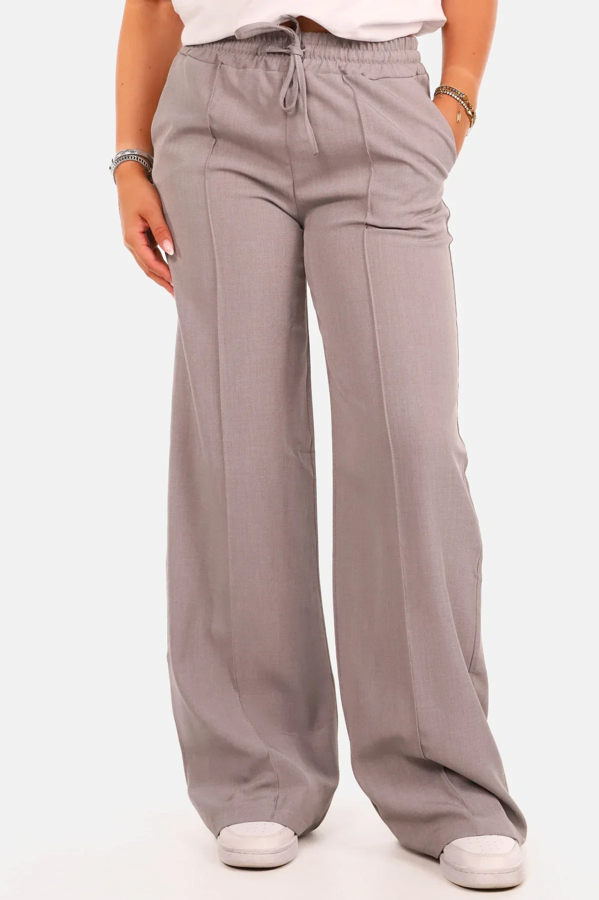 Losvallende pantalon grijs