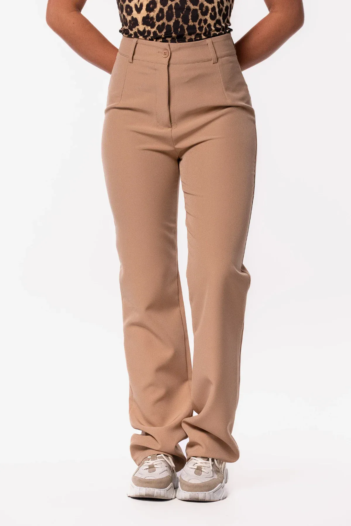 Pantalon basic straight camel