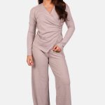 Set met top met sierclip en wide fit broek taupe