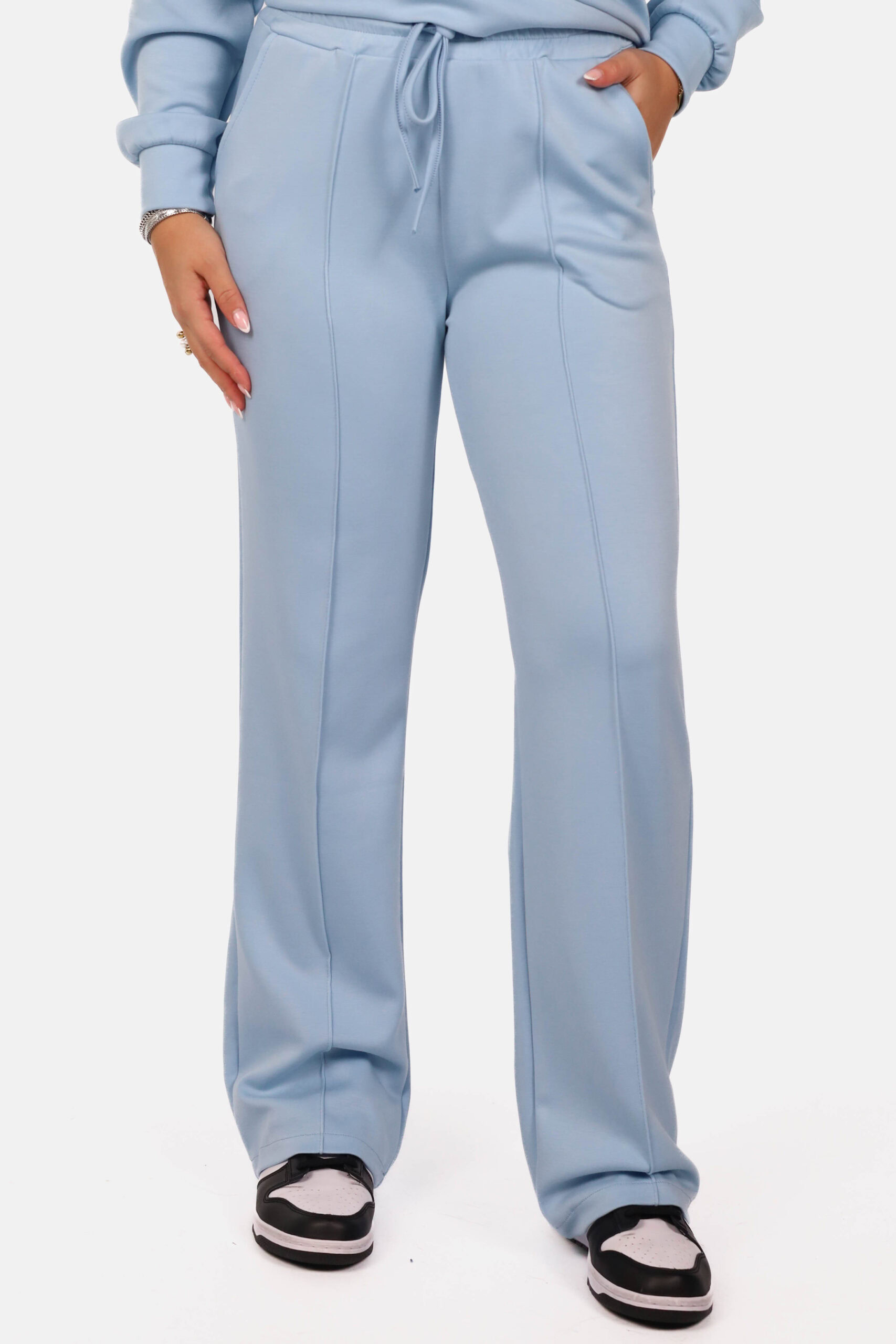 Wide leg joggingbroek lichtblauw