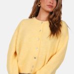 Zacht wolblend vest met knoopsluiting geel